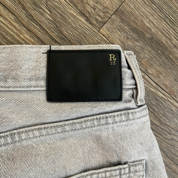 R13 Boyfriend Mid Rise Jeans In Sunfade Mauve Grayish Crop Made Italy Size 29 - Picture 10 of 12